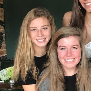 Meet your Posher, Avery